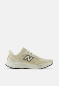 Deportivo de hombre blanco New Balance maristc4